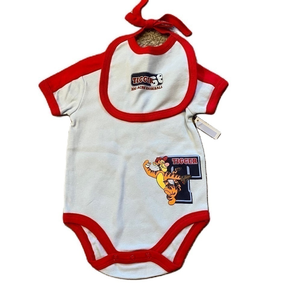 Vintage Disney Winnie the Pooh Tigger Onesie Bib Set NEW 90s 6/9 Mos Red Blue